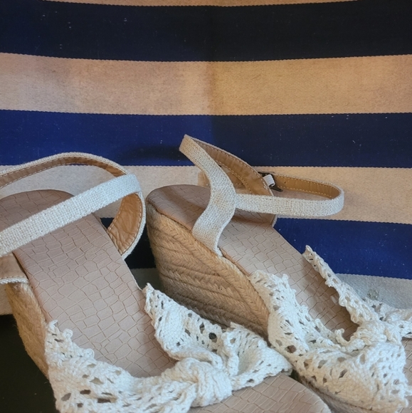 Wedges - Picture 4 of 5